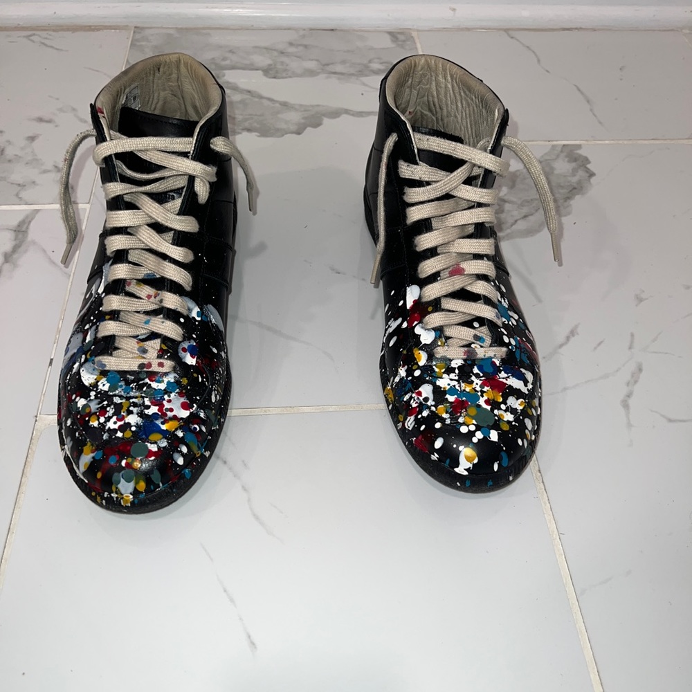 Margiela hi top paint splatter sneakers size 42